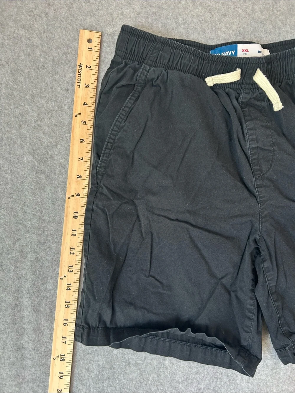 Old Navy Above Knee Black Twill Pull-On Shorts for Boys XXL